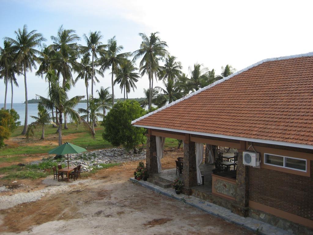 Escape Karimunjawa Hotel Semarang Exterior foto